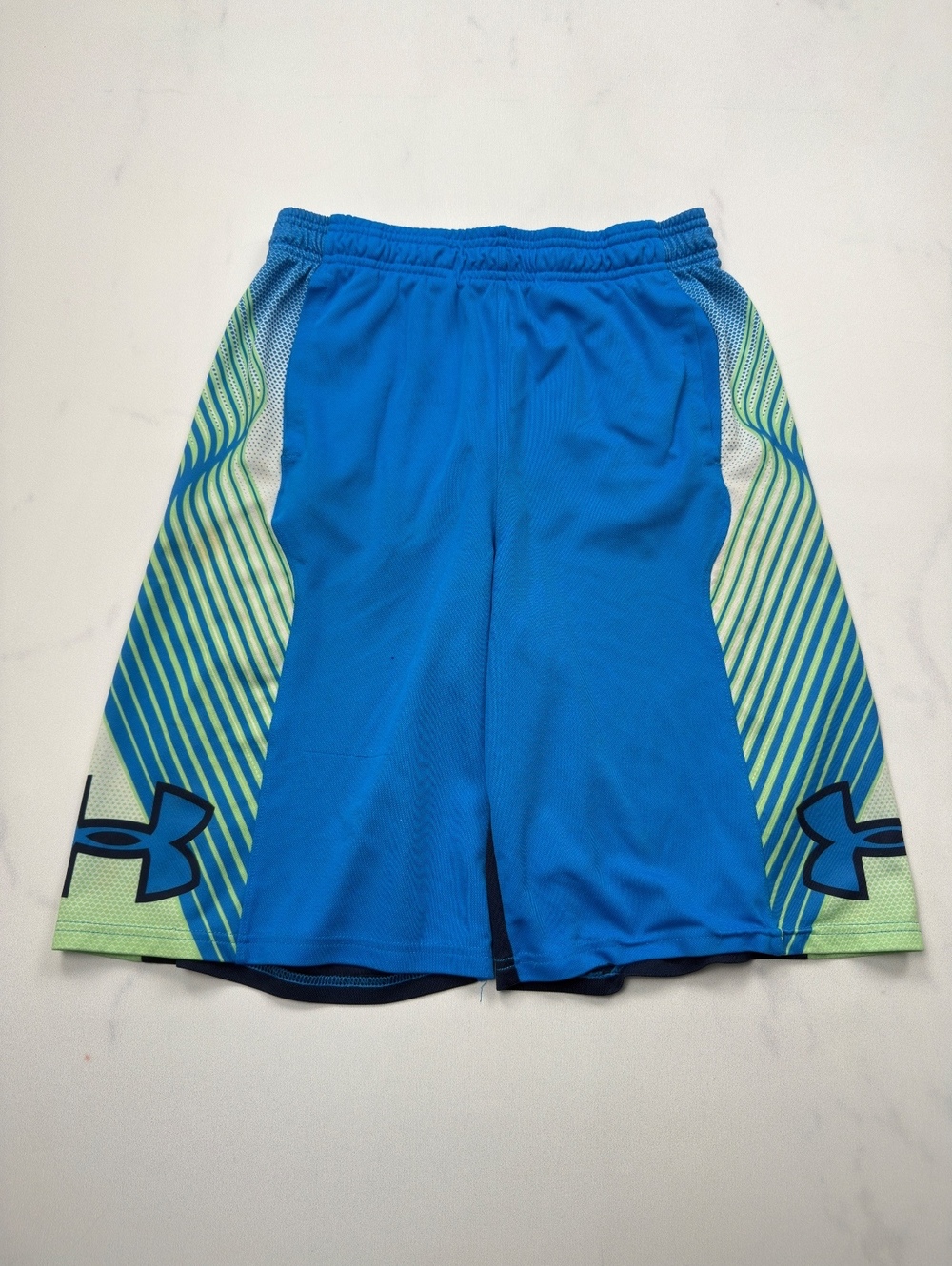 Under Armour Athletic Shorts Blue Green Graphic - Boys Large